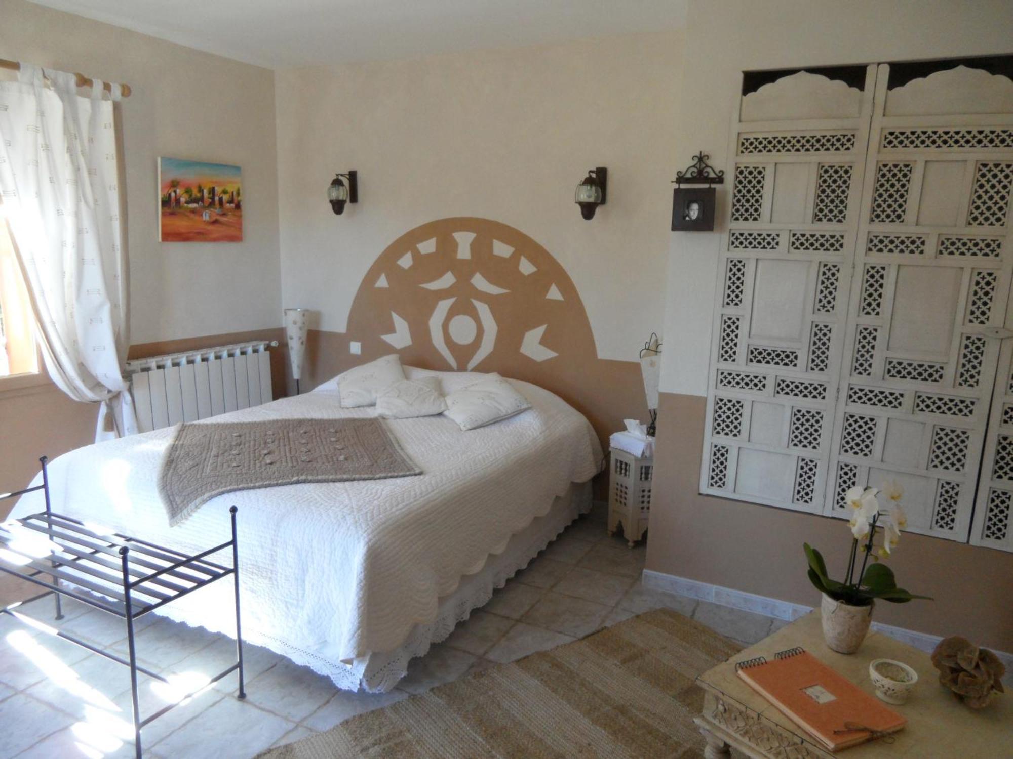 Mas De Foncaudette Bed and Breakfast Lourmarin Værelse billede
