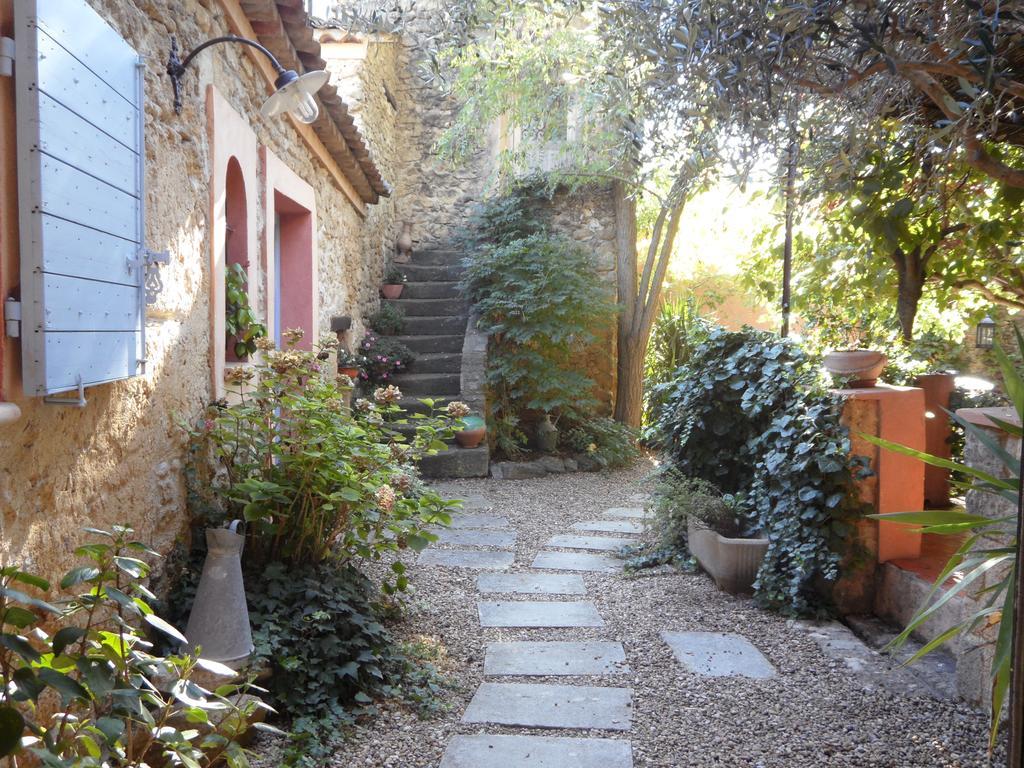 Mas De Foncaudette Bed and Breakfast Lourmarin Eksteriør billede
