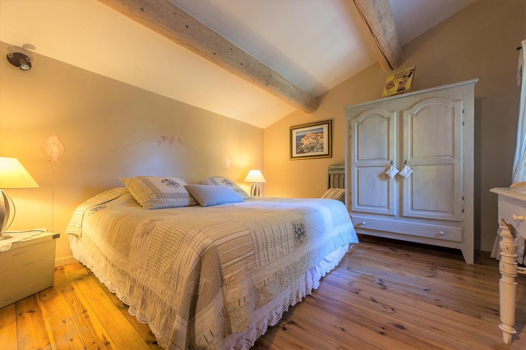 Mas De Foncaudette Bed and Breakfast Lourmarin Eksteriør billede
