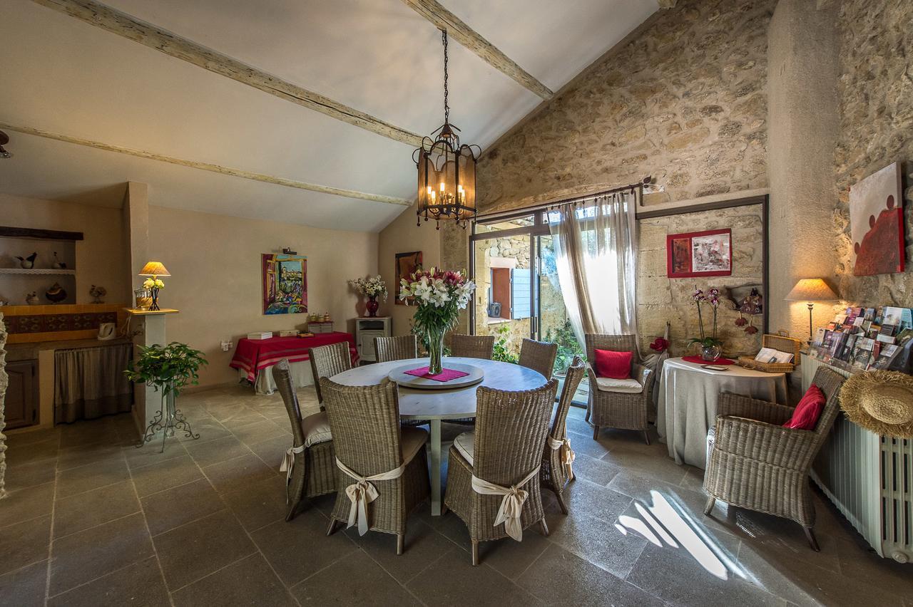 Mas De Foncaudette Bed and Breakfast Lourmarin Eksteriør billede
