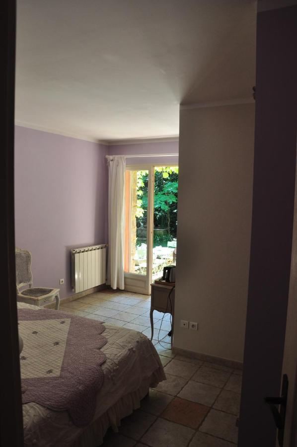 Mas De Foncaudette Bed and Breakfast Lourmarin Eksteriør billede